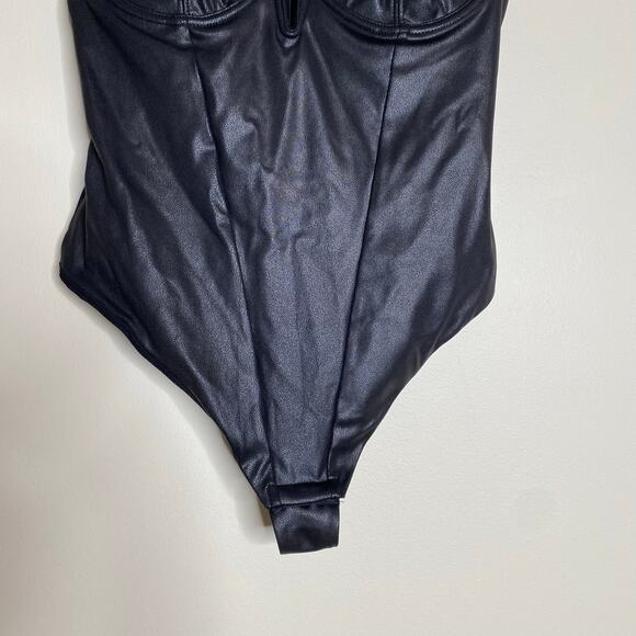 POPILUSH Shapewear Black Faux Leather Plunging V Sculpting Corset Bodysuit Large - Picture 4 of 9